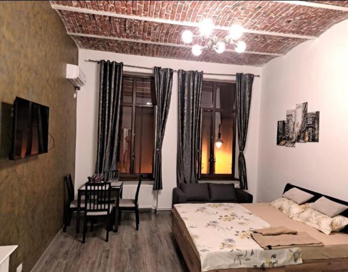 Bistro Centru Vechi Craiova Hotel Eksteriør billede